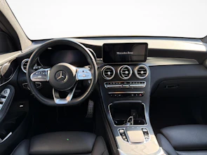 Fahrzeugbild MERCEDES-BENZ GLC 200 AMG Line 4m