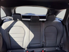 Fahrzeugbild MERCEDES-BENZ GLC 200 AMG Line 4m