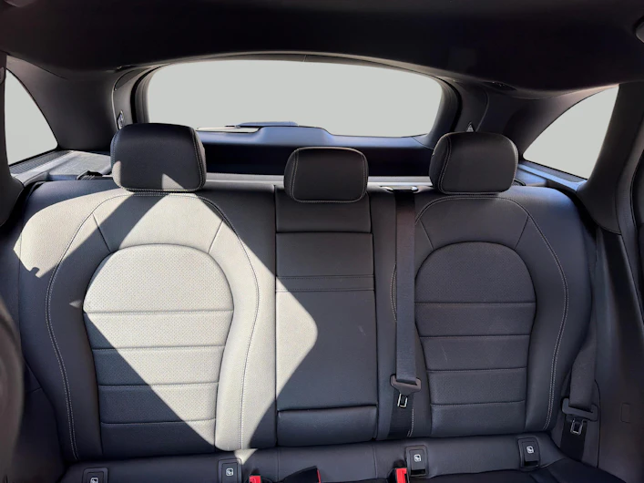 Fahrzeugbild MERCEDES-BENZ GLC 200