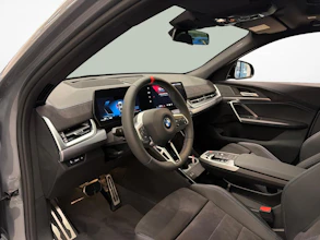 https://vehicle.imgix.net/4229281/8813ee01-0200-4d85-bc63-38e5b10f36fb.jpg