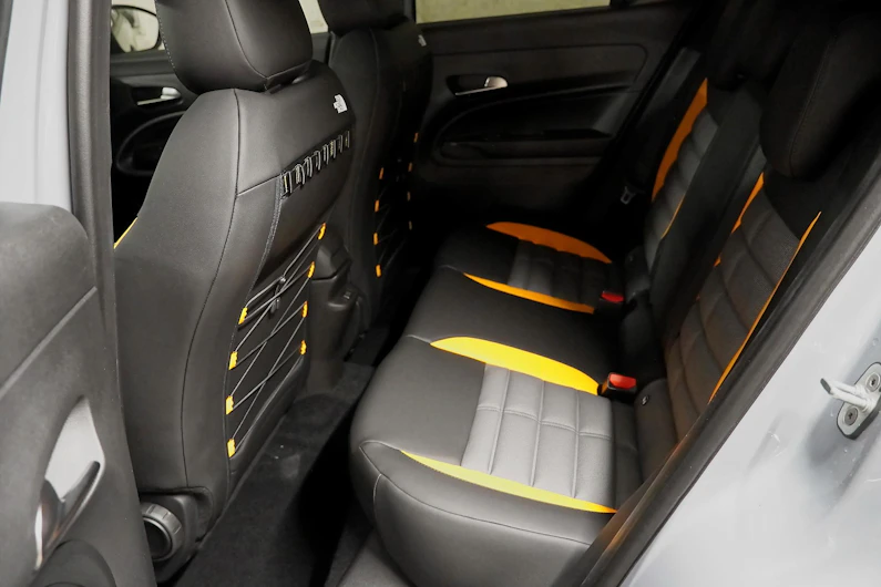 image du véhicule JEEP AVENGER