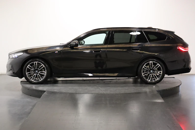 immagine del veicolo BMW 5 SERIES