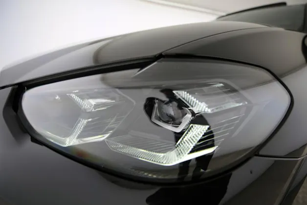 BMW X4 M40d