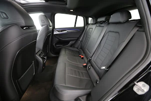 Fahrzeugbild BMW X4 M40d