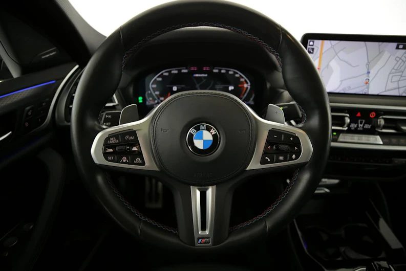 Fahrzeugbild BMW X4