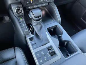 Toyota Land Cruiser 2.8 D 48V Invincible