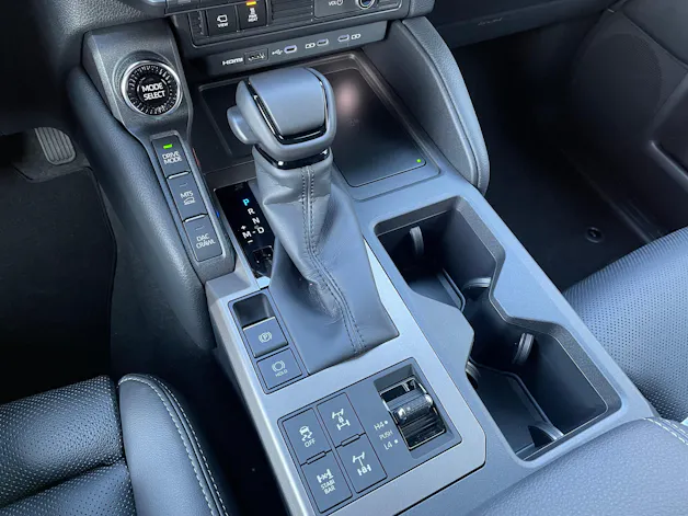 Toyota Land Cruiser 2.8 D 48V Invincible