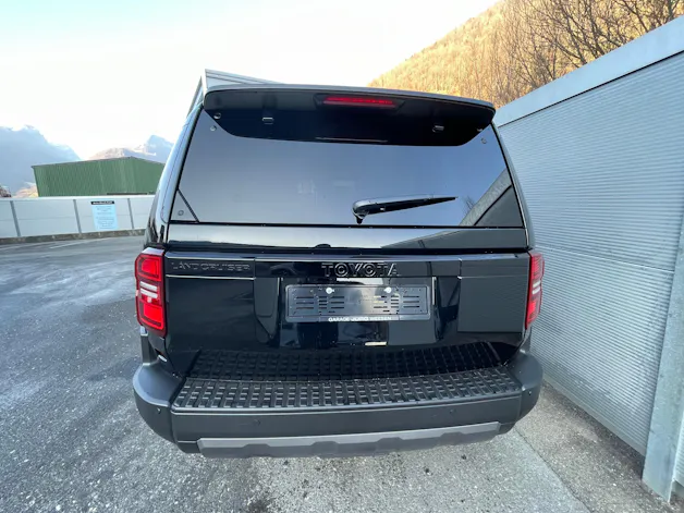 Toyota Land Cruiser 2.8 D 48V Invincible