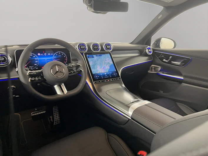 Fahrzeugbild MERCEDES-BENZ GLC 300