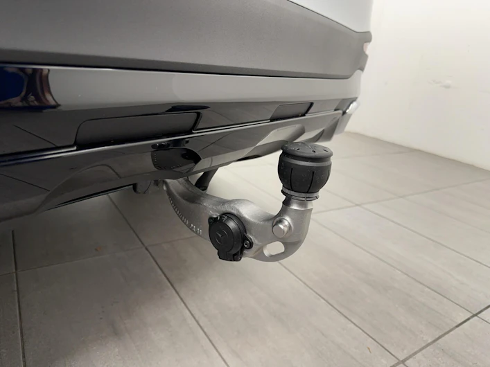 Fahrzeugbild MERCEDES-BENZ GLC 300