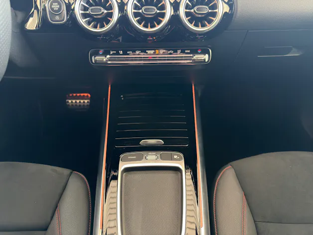 Mercedes-Benz GLA 200 d AMG Line