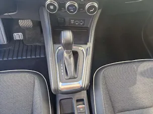 Renault Captur 1.3 TCe 140 Intens EDC