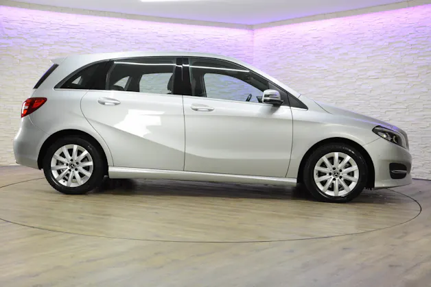 Mercedes-Benz B 220 d Urban 4m