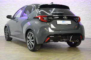 Toyota Yaris 1.5 VVT-i HSD GR Sport