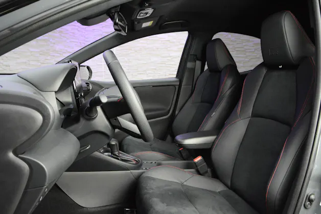 Toyota Yaris 1.5 VVT-i HSD GR Sport