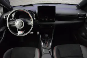 Toyota Yaris 1.5 VVT-i HSD GR Sport