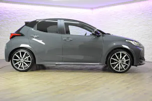 Toyota Yaris 1.5 VVT-i HSD GR Sport