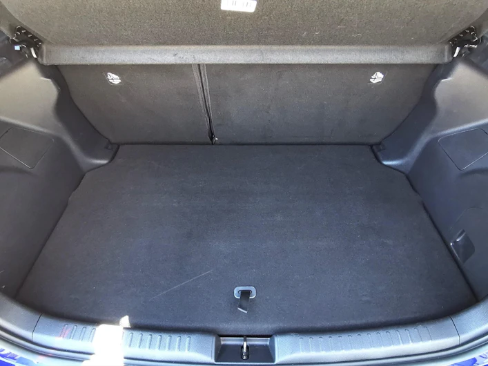 Fahrzeugbild TOYOTA YARIS