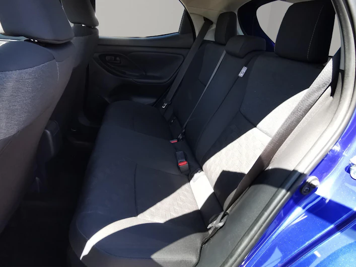 Fahrzeugbild TOYOTA YARIS