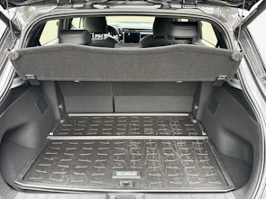 Fahrzeugbild LEXUS LBX 1.5 Hybrid Relax AWD
