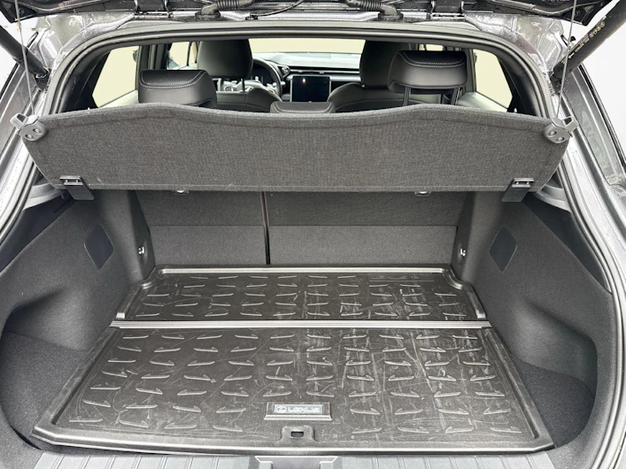 Fahrzeugbild LEXUS LBX