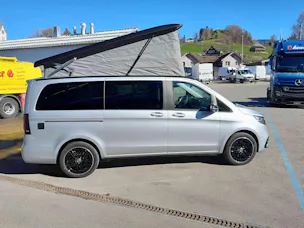 Mercedes-Benz Horizon 300d lang 4x4