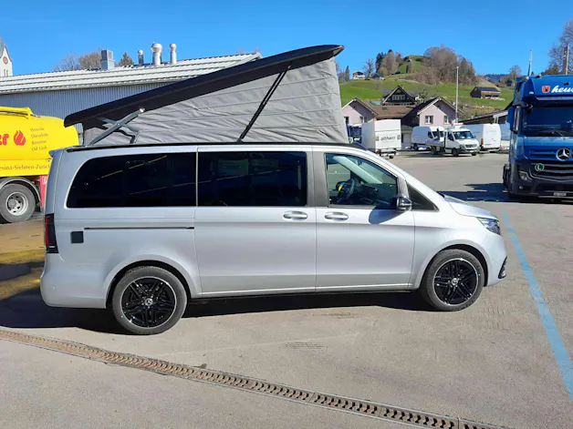 Mercedes-Benz Horizon 300d lang 4x4