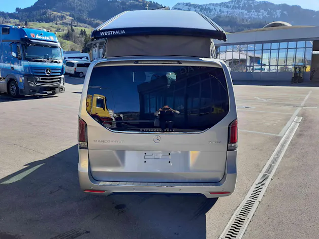 Mercedes-Benz Horizon 300d lang 4x4
