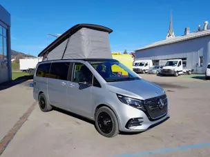 Mercedes-Benz Horizon 300d lang 4x4