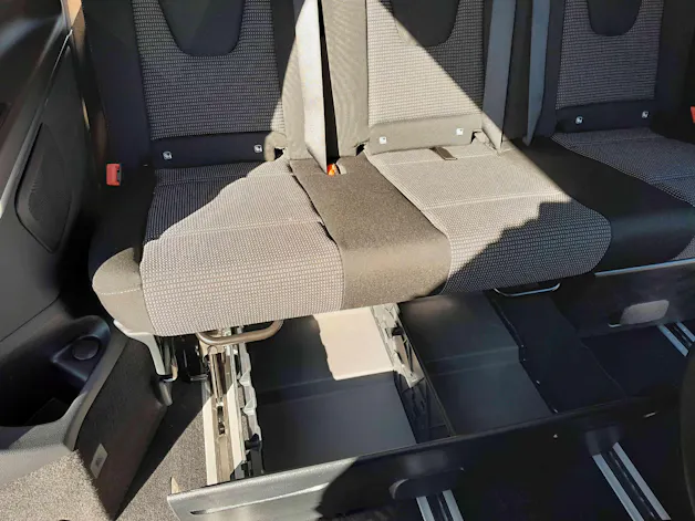 Mercedes-Benz Horizon 300d lang 4x4