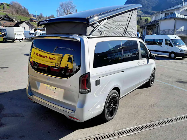 Mercedes-Benz Horizon 300d lang 4x4