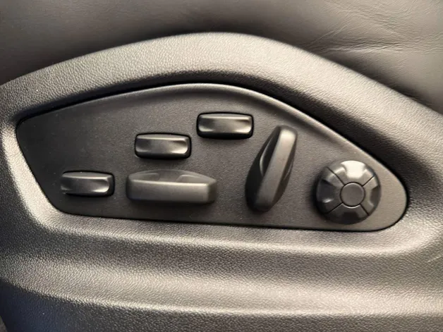 Porsche Cayenne E-Hybrid Coupé Black Edition