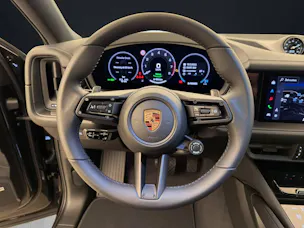 Porsche Cayenne E-Hybrid Coupé Black Edition