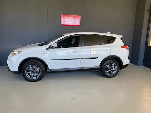 Toyota RAV4 2.5 HSD Sol Premium