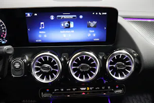 Mercedes-Benz GLA 250 e Progressive