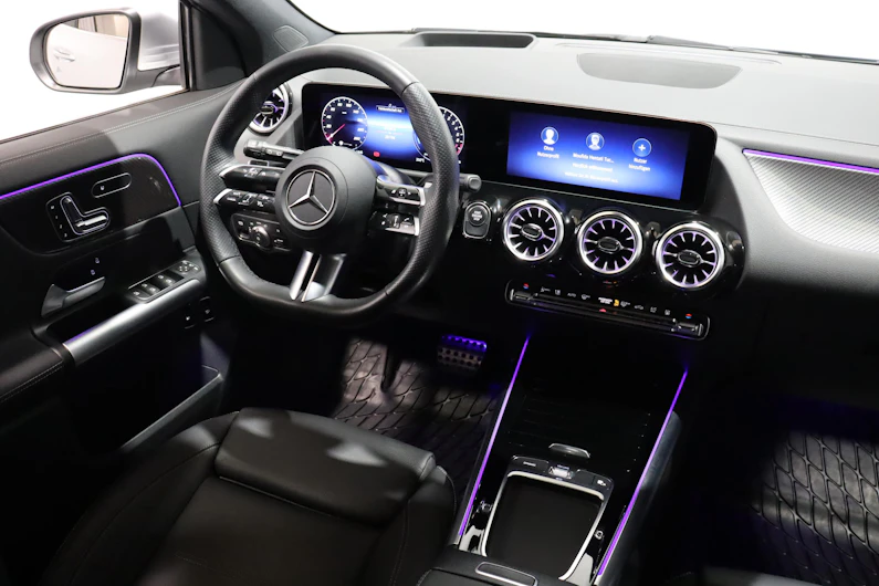 image du véhicule MERCEDES-BENZ GLA 250