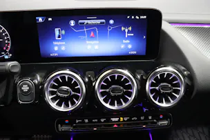 Mercedes-Benz GLA 250 e Progressive