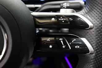 https://vehicle.imgix.net/4229570/8cf828d3-a2cf-452a-9126-668338d7e929.JPG