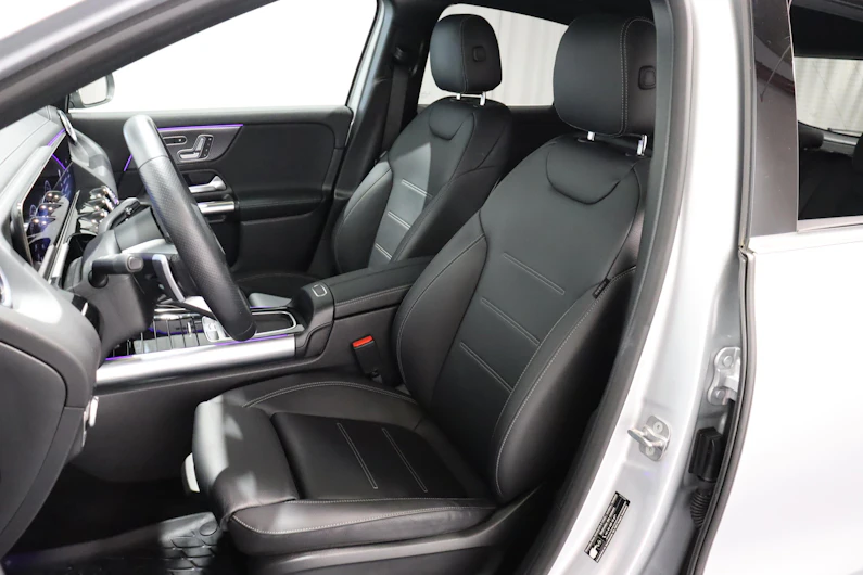 image du véhicule MERCEDES-BENZ GLA 250