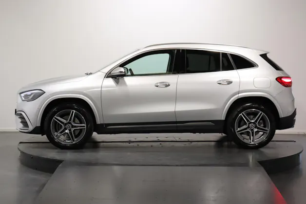 Mercedes-Benz GLA 250 e Progressive