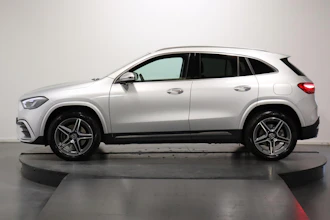 https://vehicle.imgix.net/4229570/c202f9a9-3ad4-4872-873e-f8beeeb4c0e6.JPG