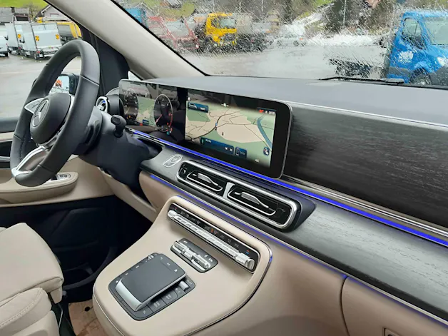 Mercedes-Benz V 300 d Avantgarde lang Van 4x4