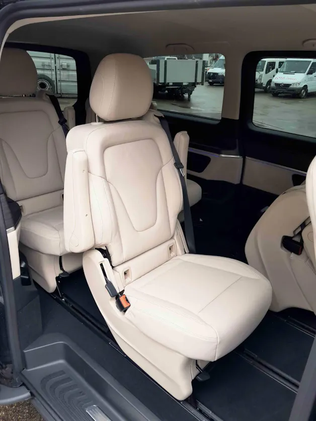 Mercedes-Benz V 300 d Avantgarde lang Van 4x4