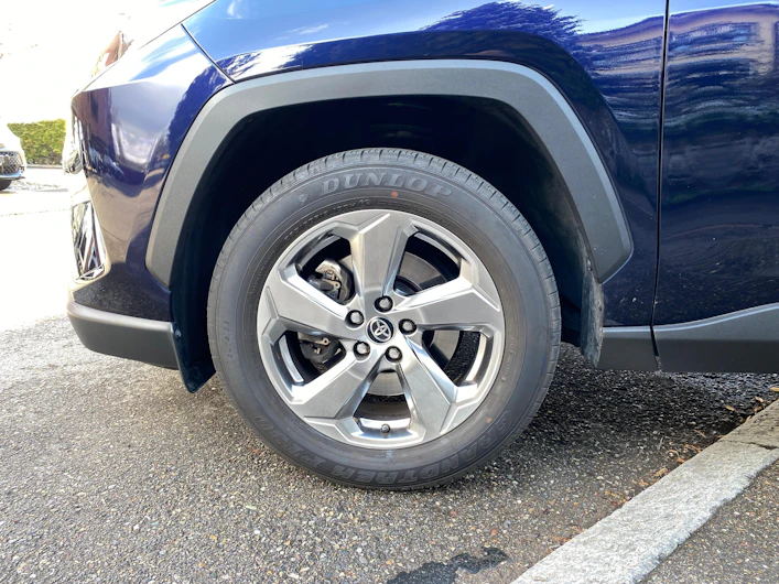 Fahrzeugbild TOYOTA RAV-4