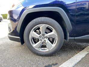 immagine del veicolo TOYOTA RAV4 2.0i VMa Premium MdS