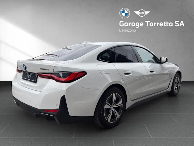BMW i4 eDrive40
