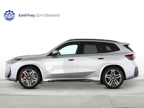 Fahrzeugbild BMW iX1 30 xDrive