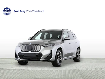 Fahrzeugbild BMW iX1 30 xDrive
