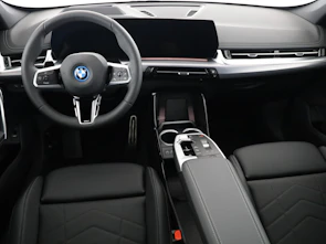 Fahrzeugbild BMW iX1 30 xDrive