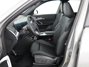 Fahrzeugbild BMW iX1 30 xDrive